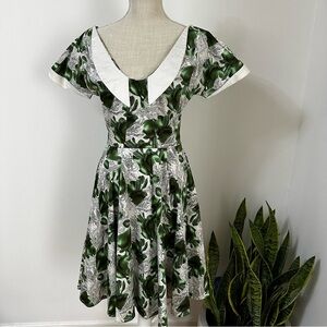 Hearts and Roses Retro Pin-up Rockabilly Green Dress Women’s Size 10